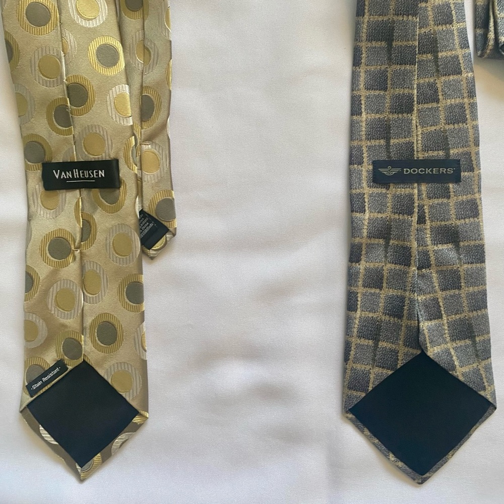 Van Heusen and Dockers Ties